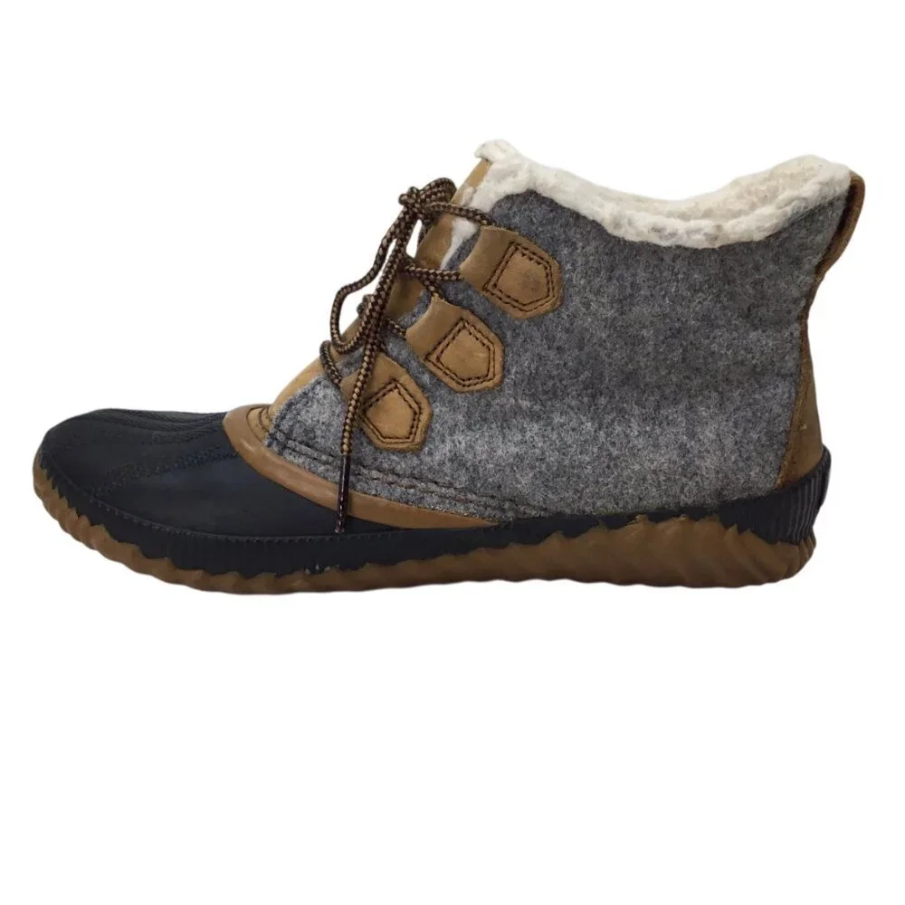 Sorel Boots Out n About Winter Duck Felt Lace Up Women's 9.5 NL3150-052 Faux Fur